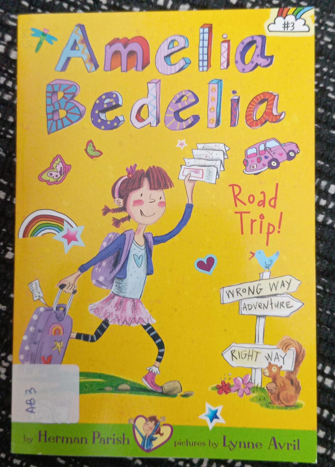 AMELIA BEDELIA ROAD TRIP - AB - 3