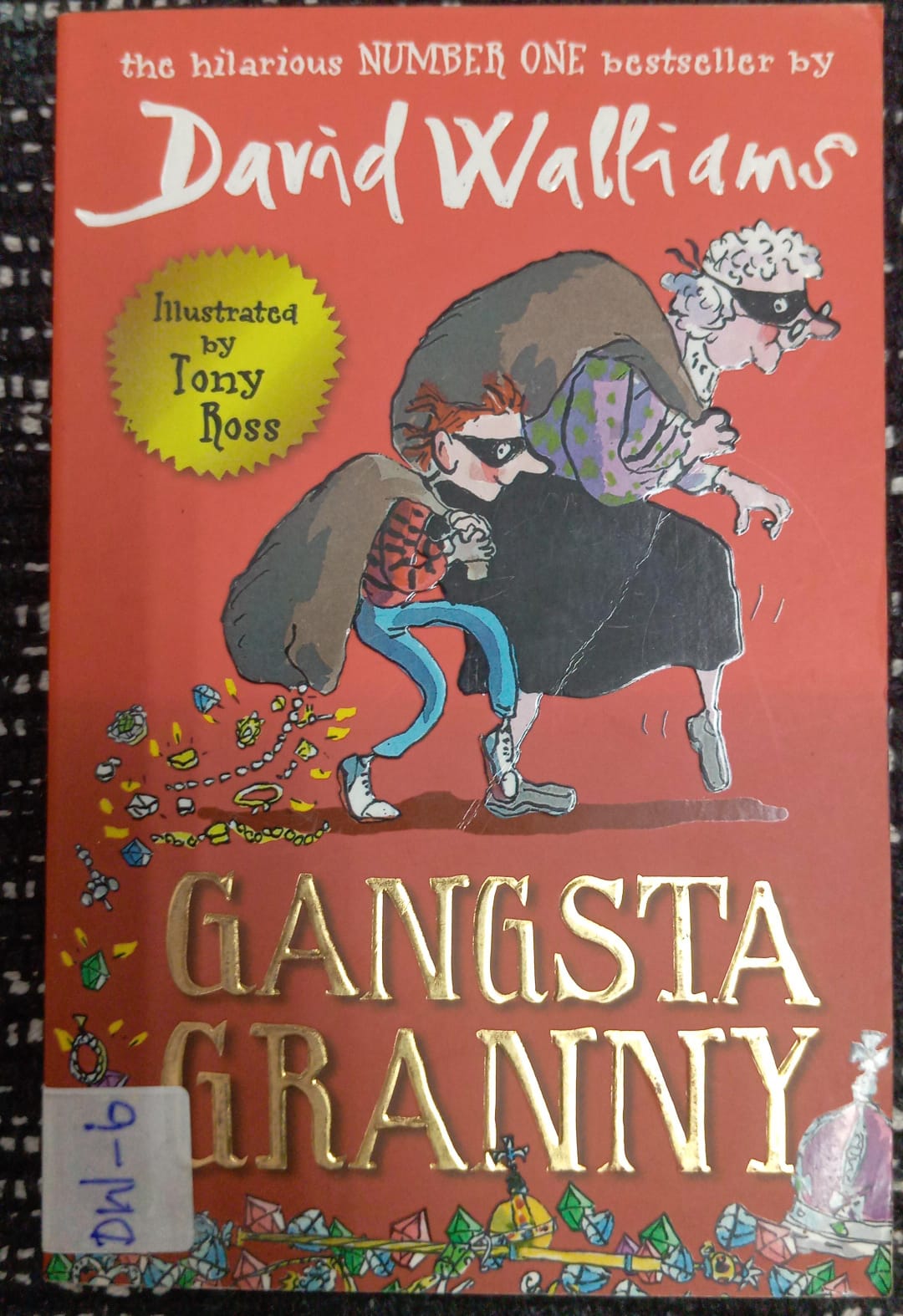 DAVID WALLIAMS: GANGSTA GRANNY - DW - 6