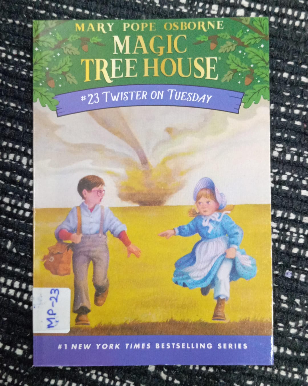 MAGIC TREE HOUSE: TWISTER ON TUESDAY – MP-23