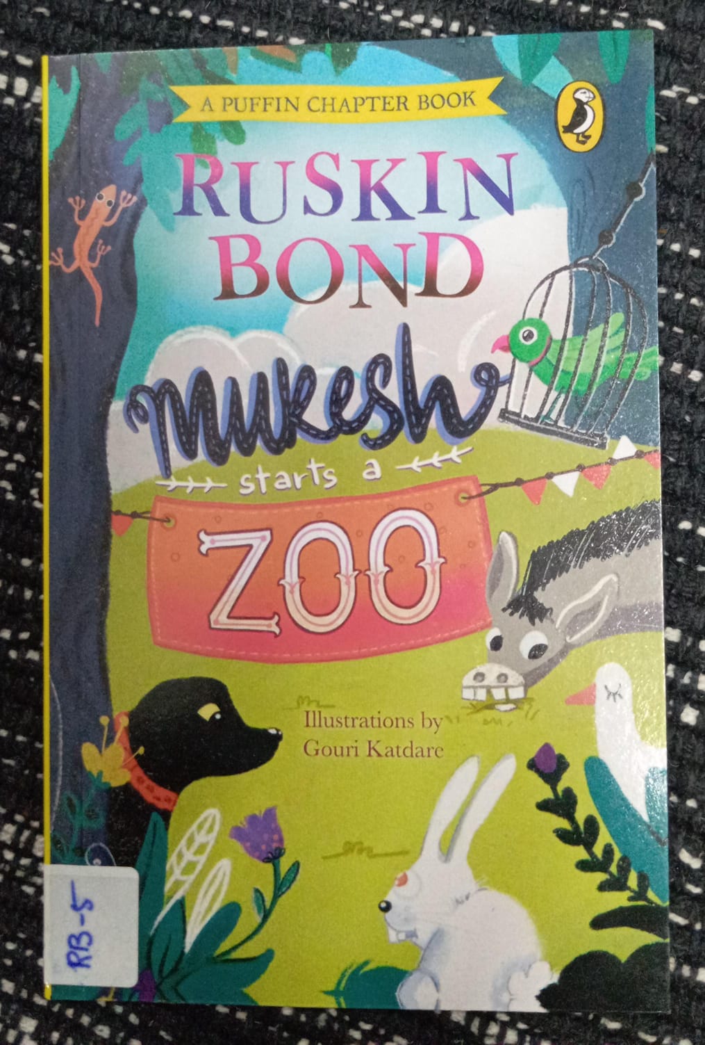 RUSKIN BOND: MUKESH STARTS A ZOO – RB-5