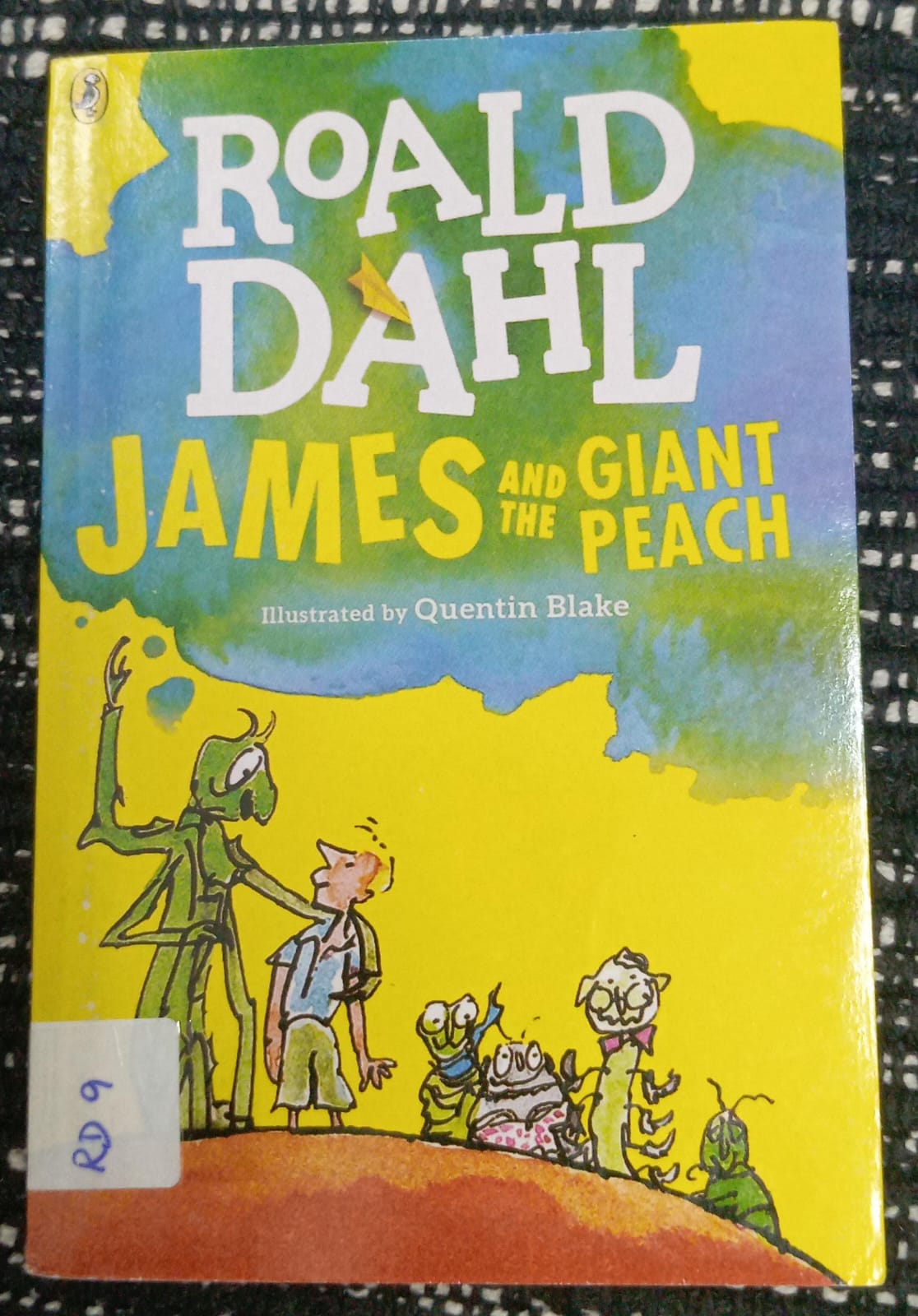 ROALD DAHL: JAMES AND THE GIANT PEACH - RD - 9