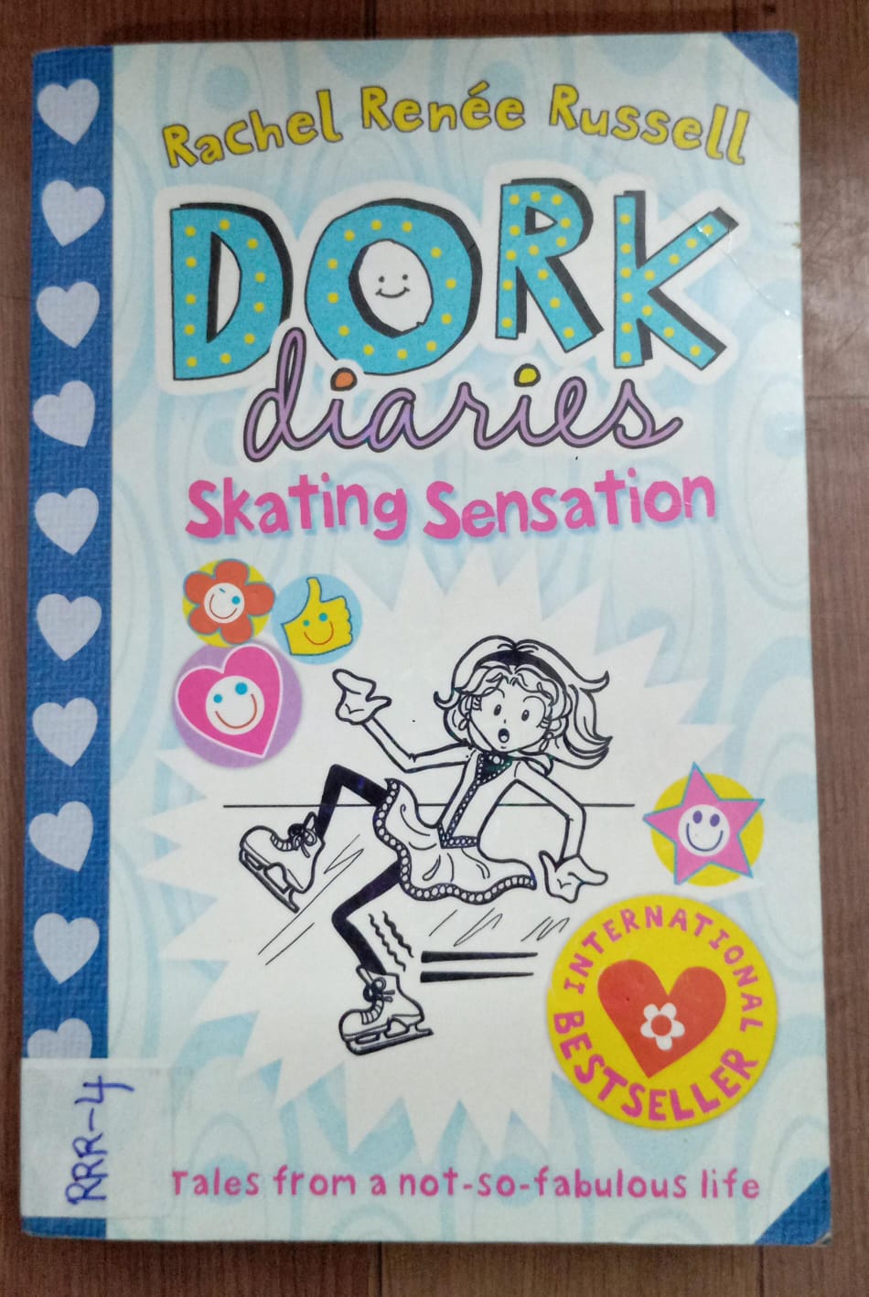 DORK DIARIES: SKATING SENSATION - RRR-4